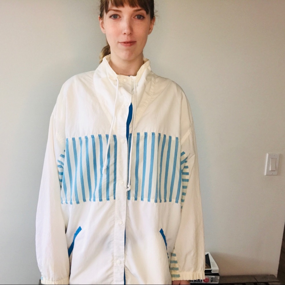 Bay Club Active Windbreaker Size L